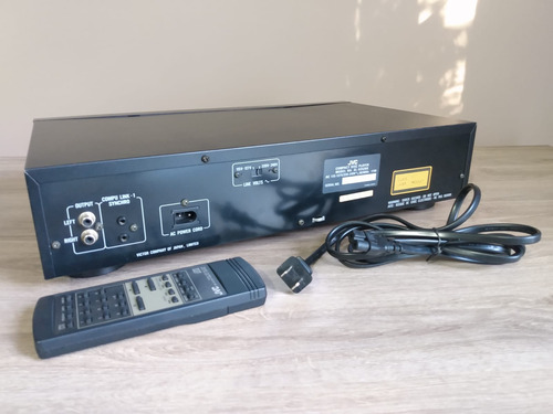 Compactera Jvc Xl-v252 - Control Remoto - Lee Copias Y Origi Negro (Usado)
