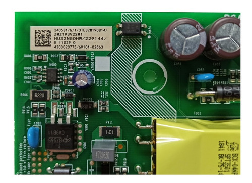 Imagen 5 de 5 de Mainboard Hisense Rsag7.820.8173/roh | 32h5500e