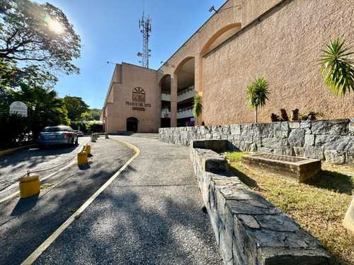 Alquiler Local  Centro Comercial Galerías 46m2 +mezzanina  1b