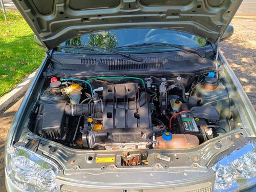 Fiat Siena 1.0 MPI FIRE CELEBRATION 8V FLEX 4P MANUAL