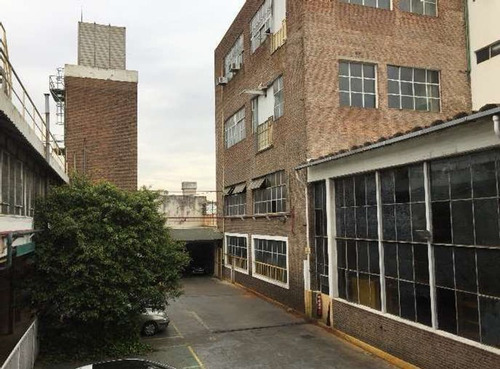 Planta Con Potencial Industrial Y Logístico En Venta | Perdriel 1869, Barracas, Caba | 15.975 M²