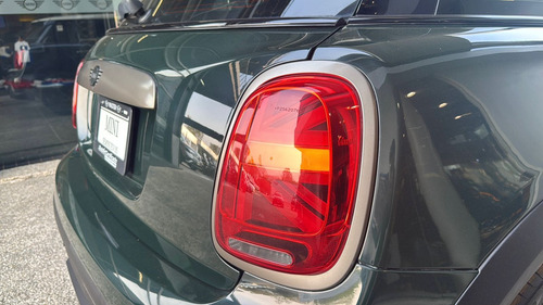 Mini Cooper Resolute