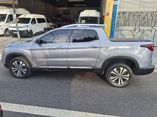 Fiat Toro 2.0 Volcano 4x4 Aut. 4p