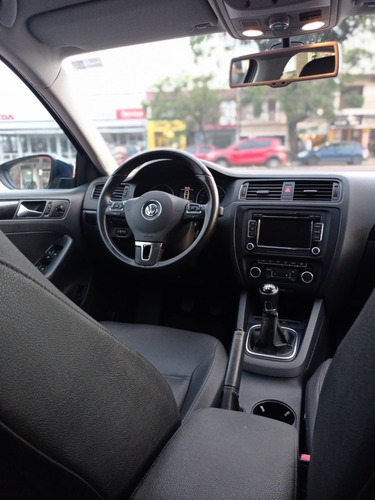 Volkswagen Vento 2.5 Luxury 170cv 2013