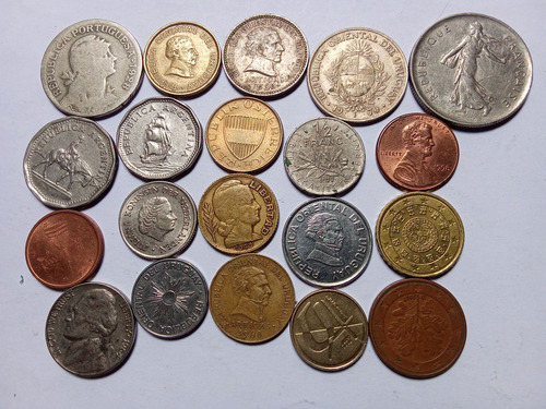 20 Moedas Antigas Estrangeiras Sem Repetir (Usado)
