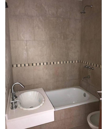 Imagen 6 de 12 de Departamento Excelente Ubicacion