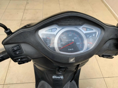 Imagem 4 de 5 de Honda Lead Honda