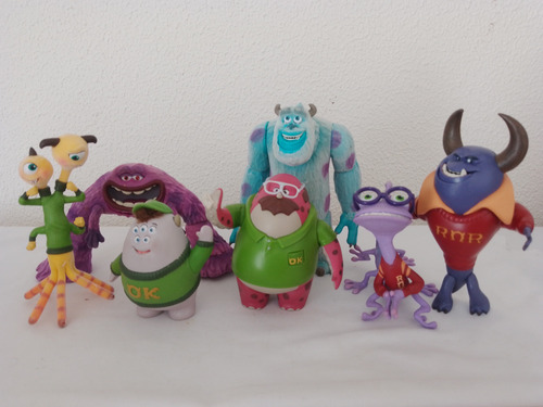 Monsters University Disney Store (Usado)