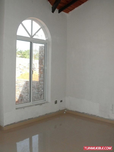 Casas En Venta San Lorenzo Pampatar