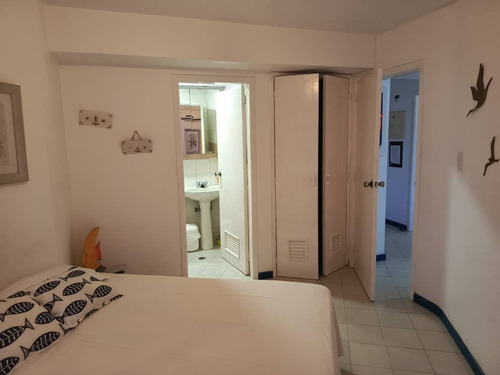 Vendo Apartamento Playa El Agua Sal 1, Higuerote. Brión Miranda. Negociable.