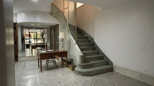 Hermoso Departamento 3 Ambientes En Planta Baja - Al Frente - Edificio De Categoria