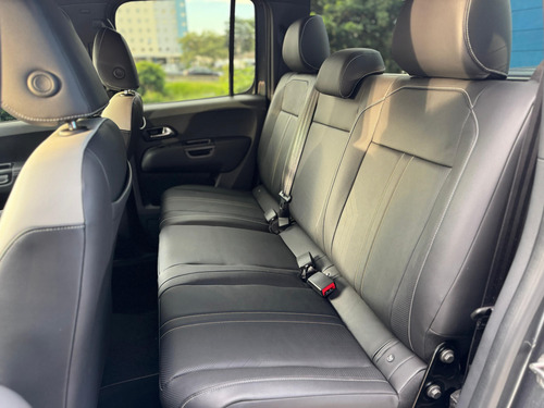 Volkswagen Amarok 3.0 Highline Cab. Dupla V6 4x4 Aut. 4p