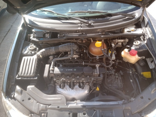 Imagem 8 de 14 de Chevrolet Classic 2011 1.0 Ls Flex Power 4p