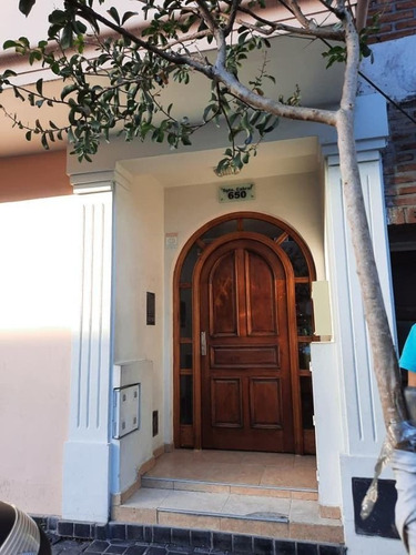Imagen 3 de 9 de Departamento En Venta De 1 Dormitorio En Lomas Del Mirador