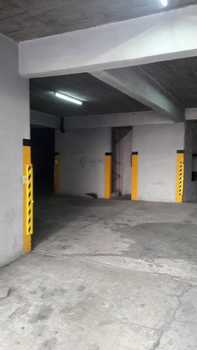 Alquilo Cochera Fija Zona Cordón, Próximo Msp