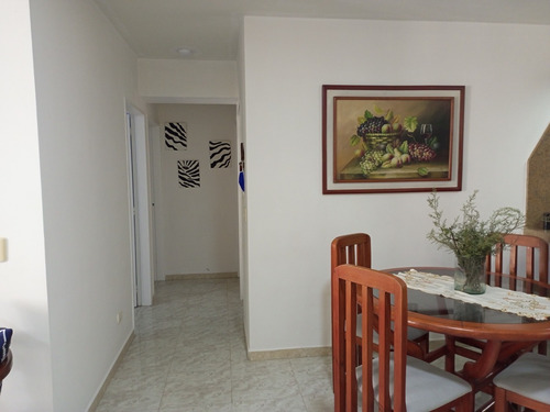 Imagen 8 de 16 de Venta De Apartamento En Lomas Del Avila. Res. Nuevas Lomas.