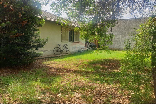 Imagen 6 de 7 de Casa Esquina Apta Para Derivación Comercial