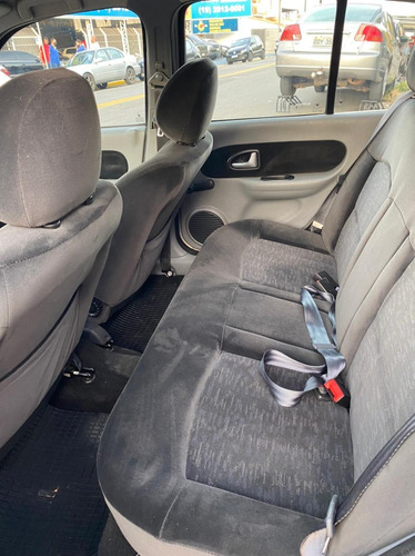 Imagem 10 de 12 de Renault Clio Sedan Privilége 1.6 16v (flex)