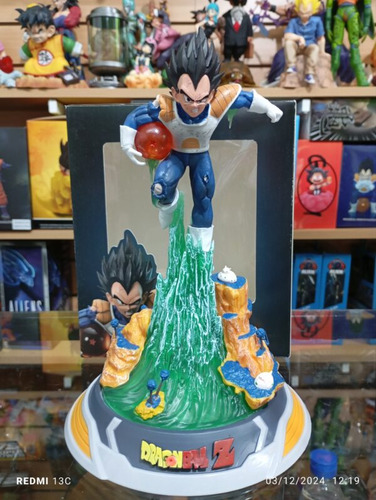 Figura Acción Vegeta Namekusein Dragón Ball Z 25cm