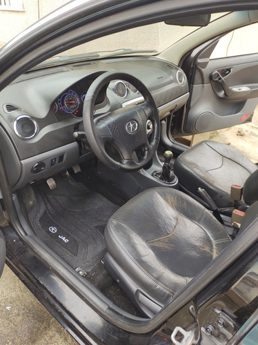 Imagem 5 de 6 de Jac J3 2011 1.4 16v 5p