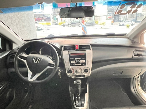 Imagem 9 de 12 de Honda City Lx Automatico 1.5 2010 Bancos Em Couro