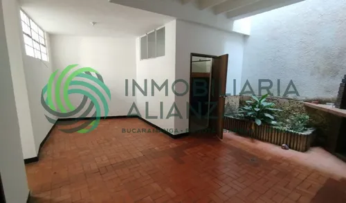 Casa En Arriendo En San Francisco. Cod A16971