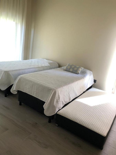 Casa En Venta Costa Esmeralda, Barrio Residencial Ii.