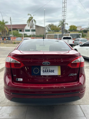 Ford Fiesta Kinetic 1.6 Se Plus 120cv Sedan 4 Puertas