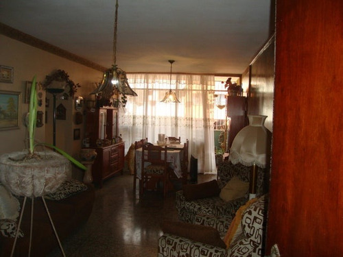 Imagen 8 de 30 de Apartamento En Venta Zona Este De Barquisimeto Lara 23-23678 // Invierta Seguro Con Rentahouse//