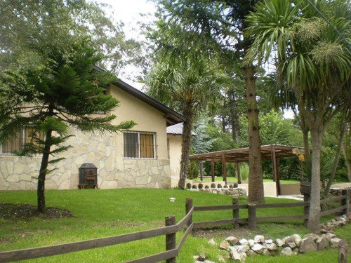 Imagen 7 de 26 de Venta/ Complejo De 2 Cabañas De 2 Ambientes, Quincho, Parque Y Piscina /mar Del Plata
