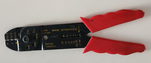 Pinza Crimpeadora Pelacables Prensa Terminal (Usado)