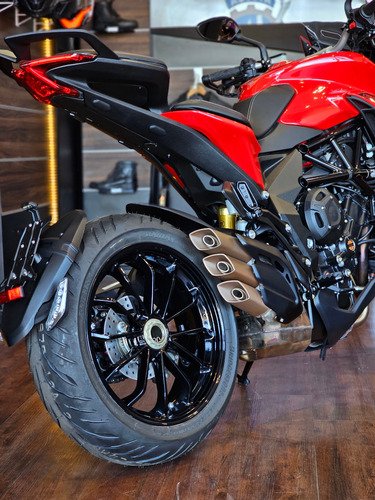 Mv Agusta - Turismo Veloce Rosso 800 No- Multistrada, Bmw