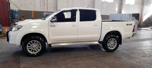 Toyota Hilux 3.0 Cd Srv 171cv 4x4 - A3 2014