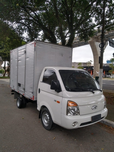 Imagem 3 de 14 de Hyundai Hr 2005 2.5 Rs Longo S/ Carroceria Tci 2p