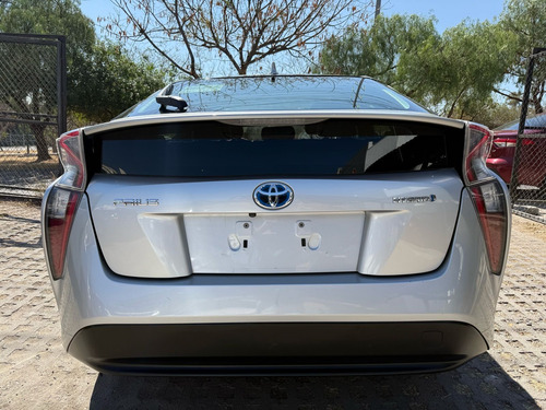 Toyota Prius 1.8 Premium Cvt