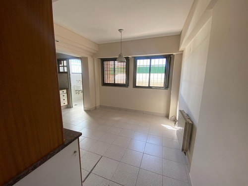 Venta Semipiso 3 Dormitorios Centro Cipolletti