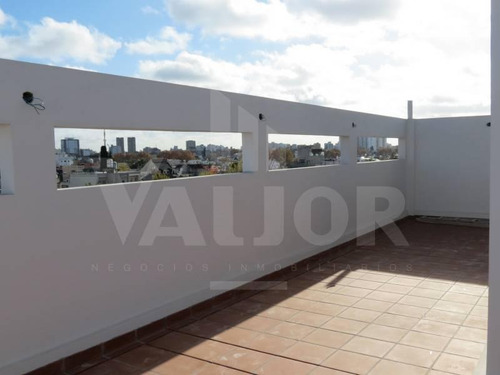 Imagen 9 de 15 de A Estrenar - 2 Amb. Frente C/balcon, Excel. Construccion - Baño Y Toilette - Cochera Cubierta Opcional