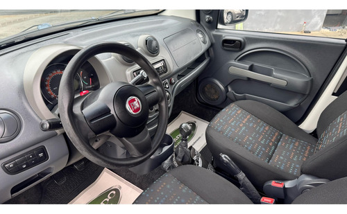 Fiat Uno 1.0 EVO VIVACE 8V FLEX 4P MANUAL