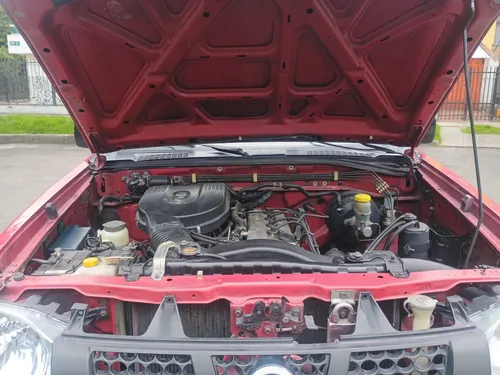 Nissan Frontier 2.5l Chasis 4x2