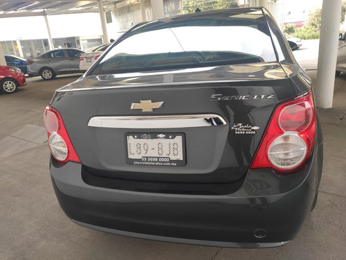 Imagen 14 de 15 de Chevrolet Sonic 2016 1.6 Ltz At