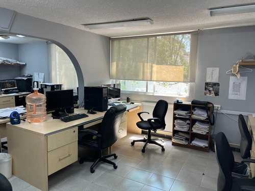 Del Valle, Edificio De Oficinas, En Venta