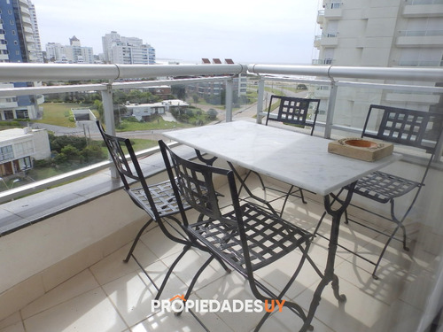 Apartamento En Venta En Brava Punta Del Este, 2 Dormitorios, 2 Baños