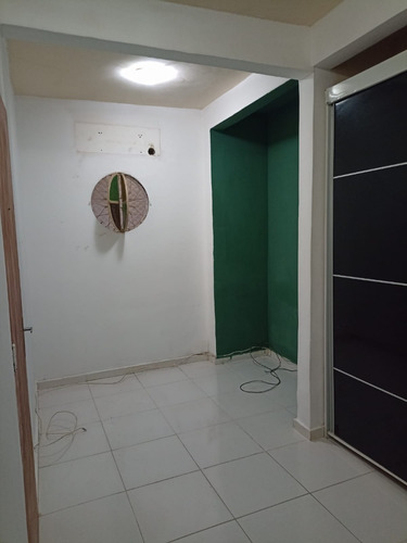 Imagem 10 de 18 de Casa Térrea 2/4 Jardim Nautilus Cabo Frio