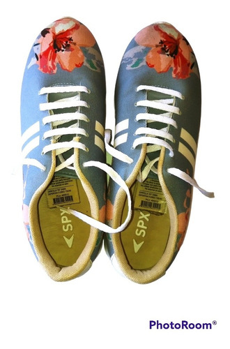 Zapatillas Talle 35 Impecables. Obsequio Un Shorts De Jean38