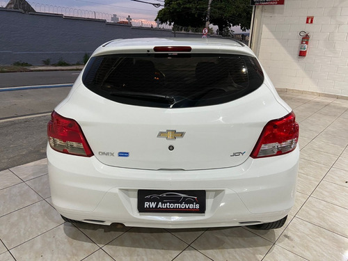 Imagem 5 de 9 de Gm - Ônix Joy 1.0 Completo Flex 2018