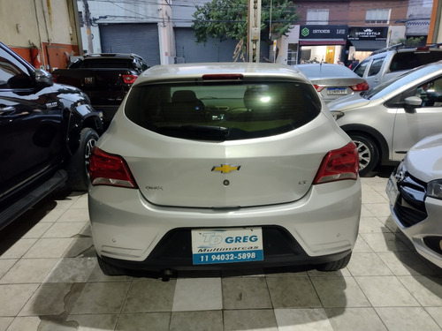 Chevrolet Onix 1.4 Lt Aut. 5p