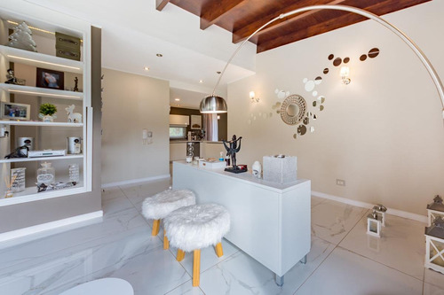 Imagen 14 de 30 de Venta/permuta - Casa 3 Dormitorios Con Jardín Y Pileta - Santa Fe, Roldán.