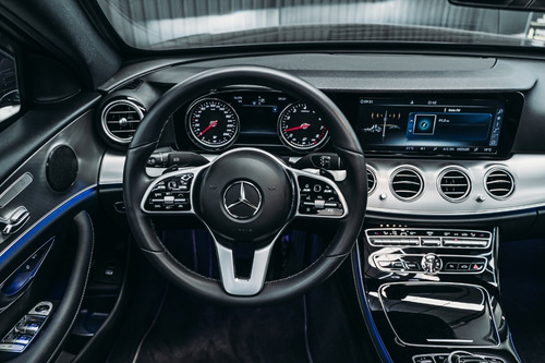 Imagem 8 de 12 de Mercedes Benz E300 2.0 Avantgarde - Blindado Bss