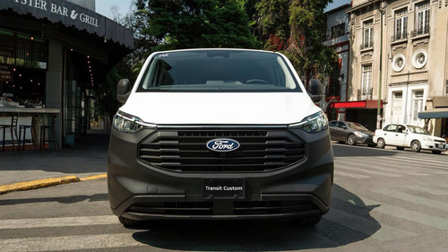 Ford Transit 2.0 Van Larga Techo Bajo Custom Mt