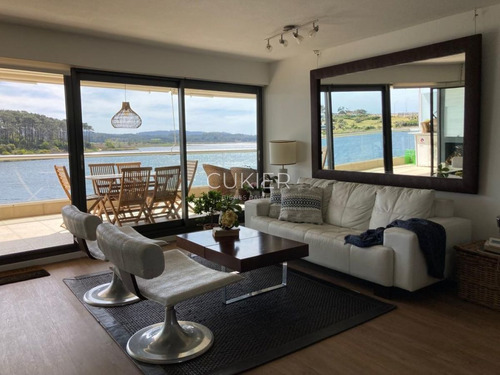 Imagen 1 de 25 de Alquiler Temporada Apartamento 3 Dormitorios En Primera Linea Frente Al Mar Playa Mansa Punta Del Este